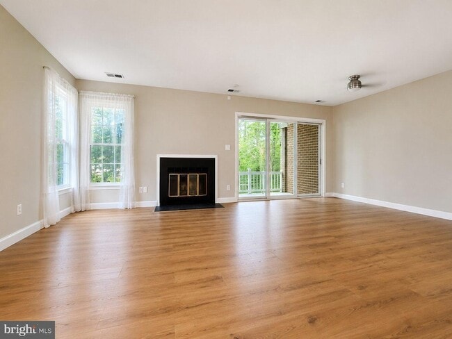 Building Photo - 11150 Beaver Trail Ct