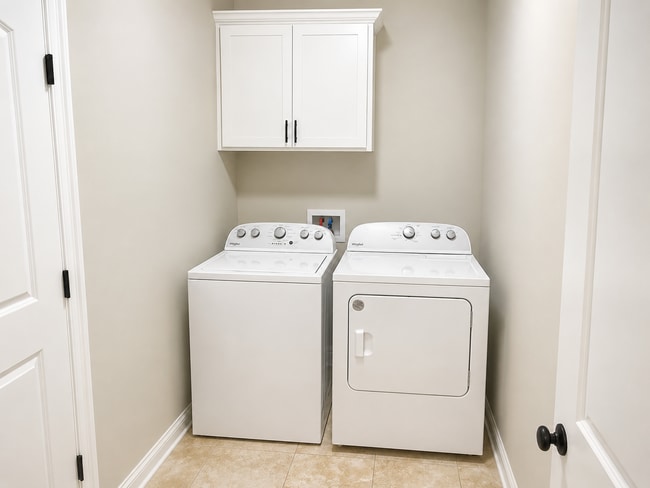 Building Photo - Spacious 4-Bedroom Home in Talla Pointe with Fenced Yard & 2-Car Garage