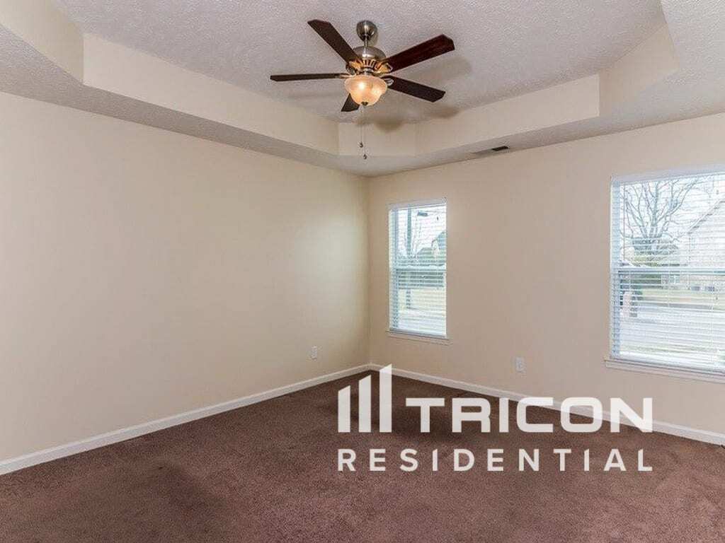 Building Photo - 1033 Middleton Ln