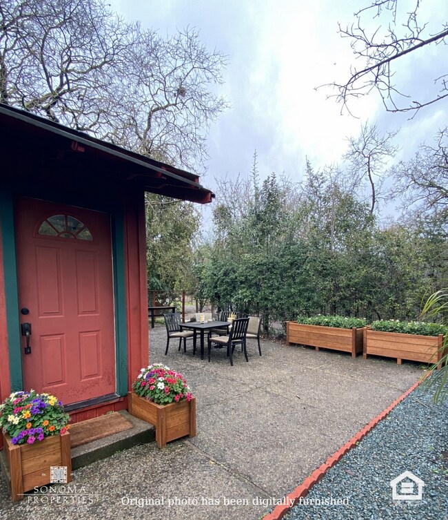 Building Photo - Charming  2BD/2BA Home in Sonoma