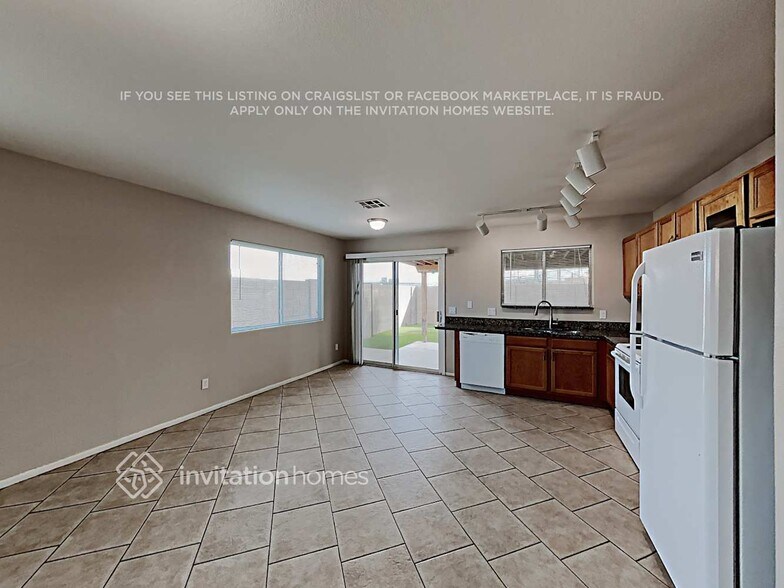 Building Photo - 21039 N 30th Ave