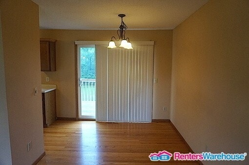 Building Photo - Available 12/1 - wonderful 2 bed, 2 bath t...