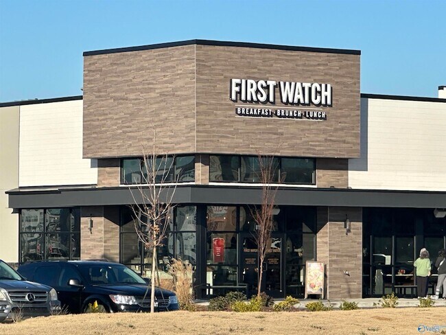 Building Photo - 117 Willow Rose Ln