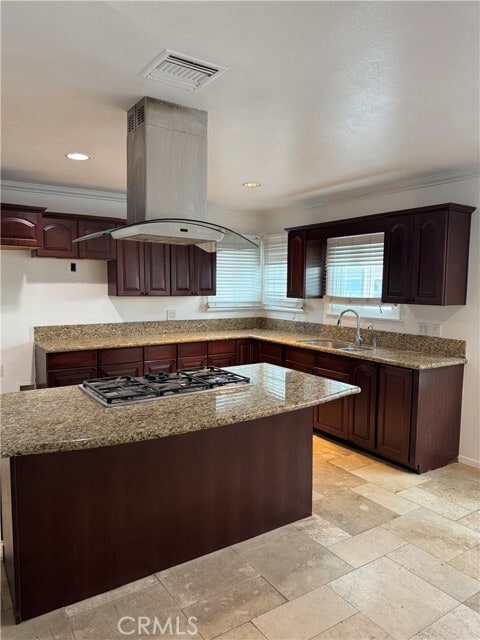 Building Photo - 3833 W 105th St