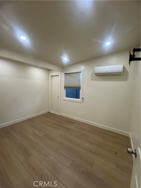 Building Photo - 4628 W Simmons Ave