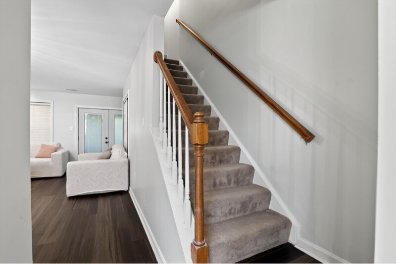 Building Photo - 405 Westminster Ln