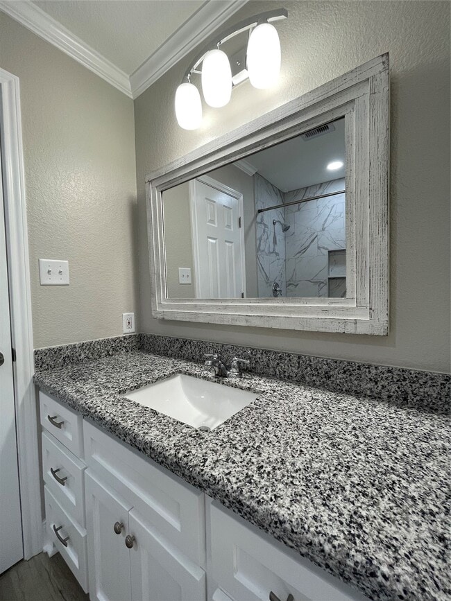 Building Photo - 309 Ryan St