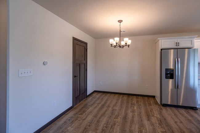 Building Photo - 3406 Green Pastures Ln
