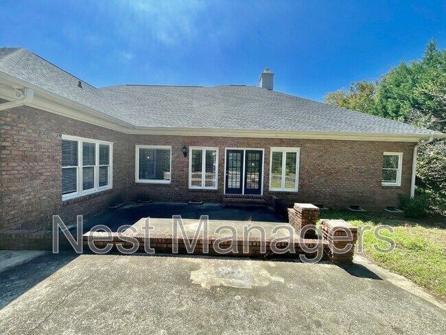 Building Photo - 6214 Kirkwall Rd