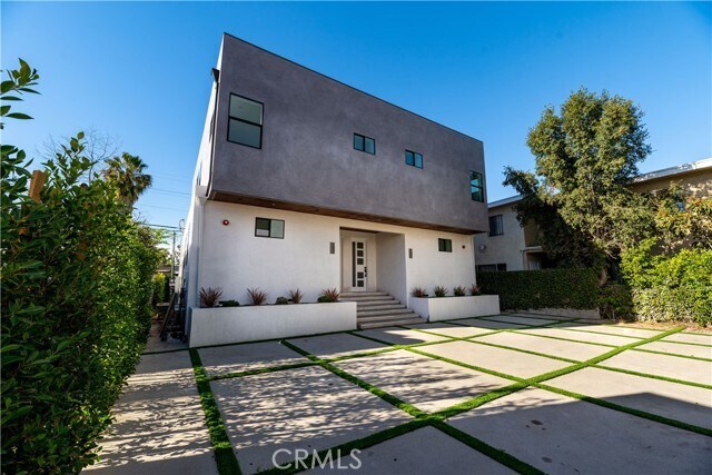 Building Photo - 1809 S Longwood Ave