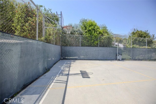 Building Photo - 8790 Wyngate St