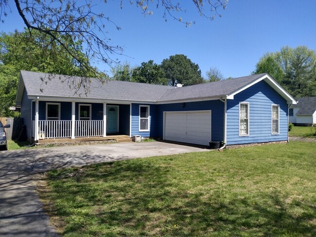 Building Photo - 8144 Poplar Creek Rd