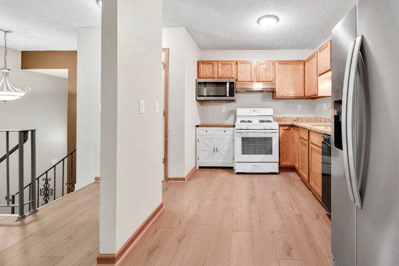 Building Photo - 13499 73rd Pl N