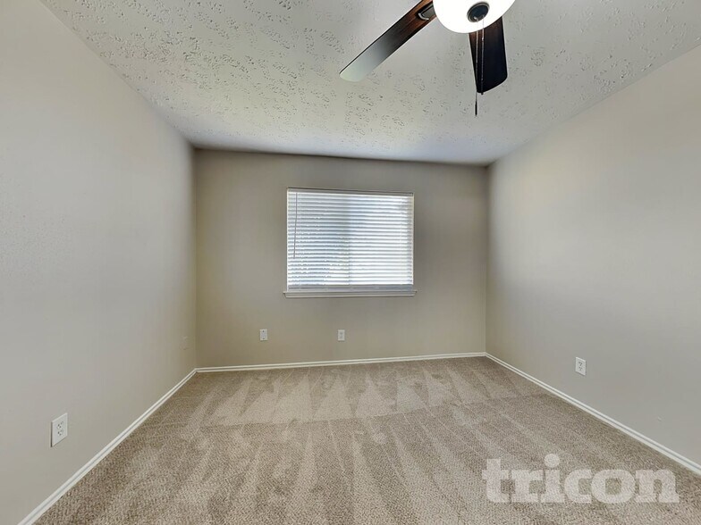 Building Photo - 13031 Bamboo Forest Trail