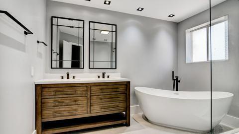 Building Photo - 6784 Via Regina