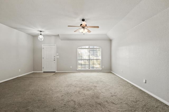 Building Photo - 317 Grace Cir