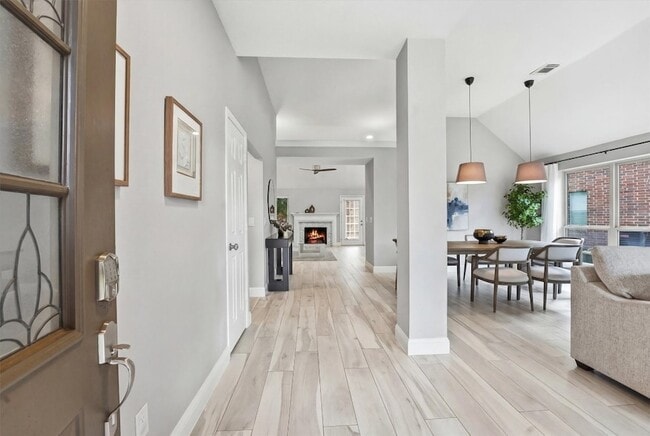 Building Photo - 179 N Dreamweaver Cir