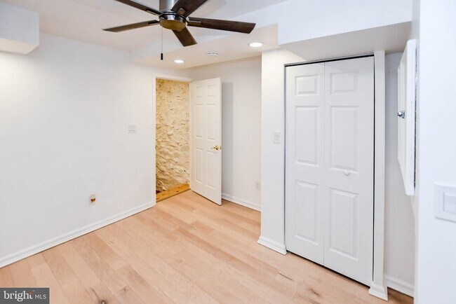 Building Photo - 2509 Christian St