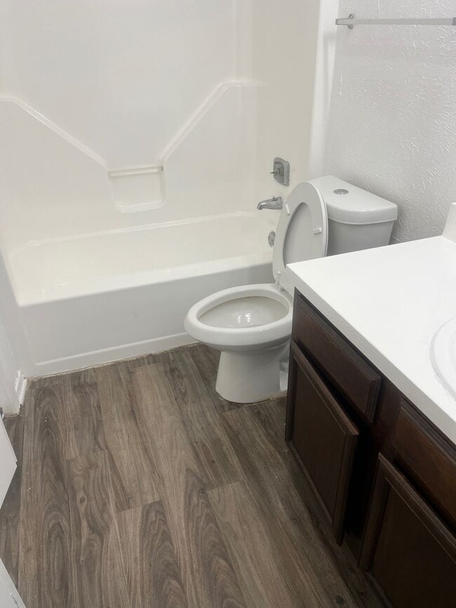 Building Photo - Trinity Meadows 303 - OWNER SELLING