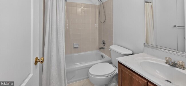 Building Photo - 6933 Sandy Creek Ct