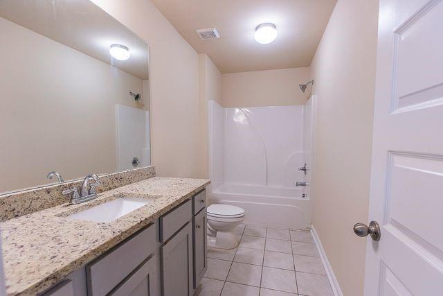 Building Photo - 7759 Hansel Ln