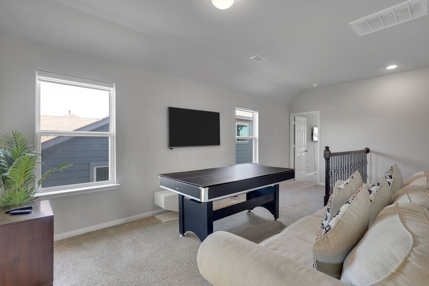 Building Photo - 2642 Sunlit Meadow Trl