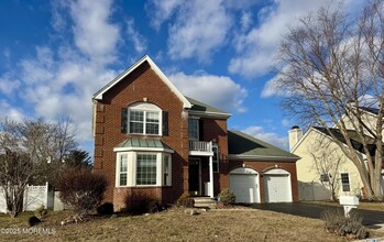 Building Photo - 30 Petra Dr