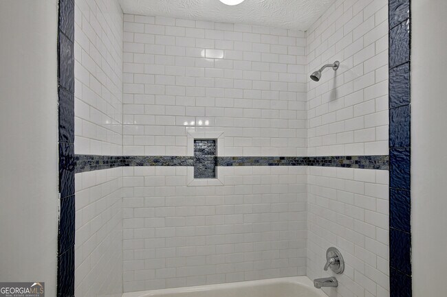 Building Photo - 109 Boxwood Ct