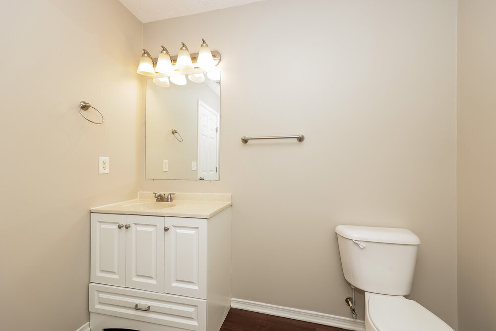 Building Photo - 5576 Dory Dr