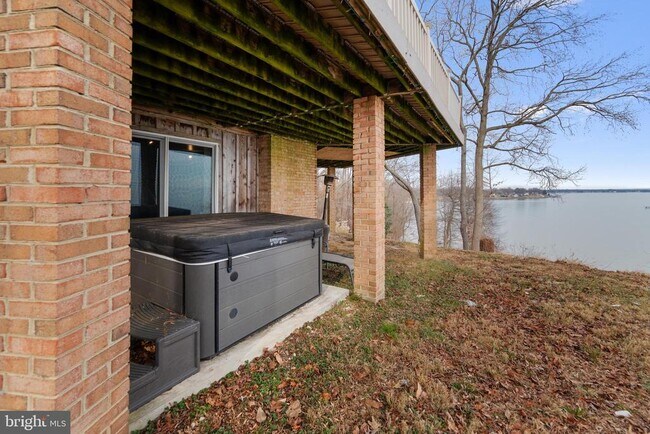 Building Photo - 418 Point Mary Cir