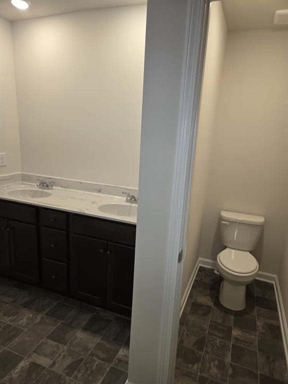 Building Photo - 12 Briarwood Dr W