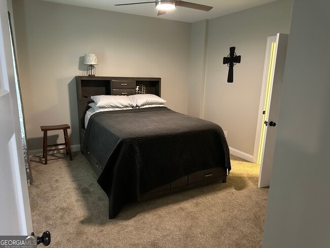 Building Photo - 88 Old Vineyard Wy