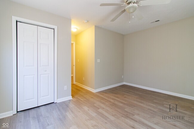 Building Photo - 5838 Greenfield Ave