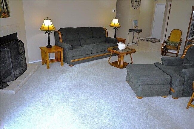 Building Photo - 718 Merlins Ct