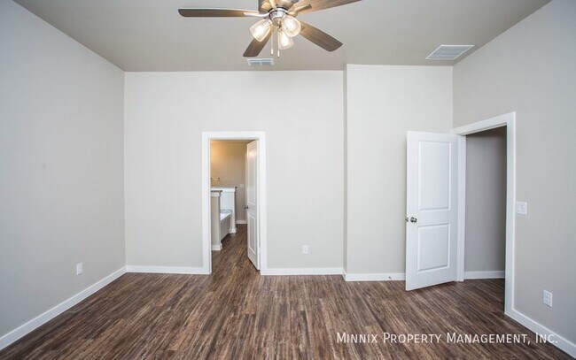 Building Photo - 2154 Kirksey Ave