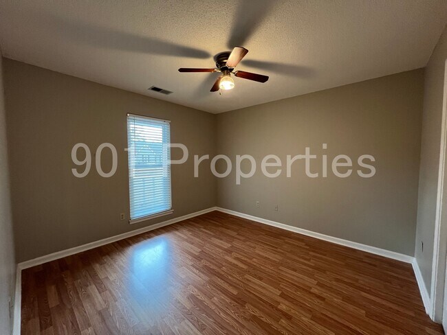 Building Photo - 5650 Richburg Ave