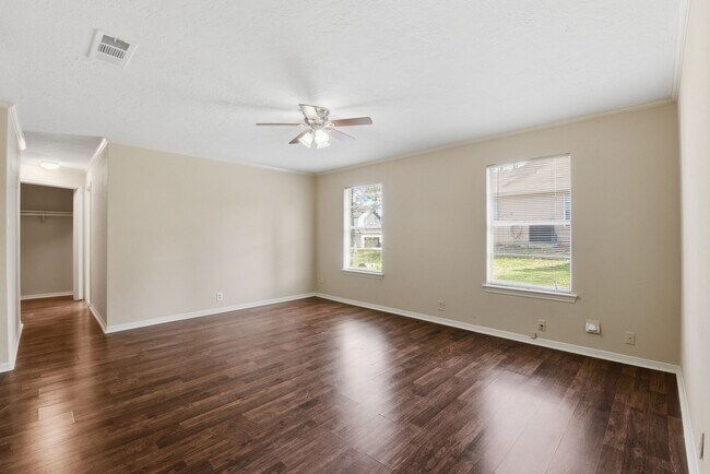 Building Photo - 9052 Zapata Way
