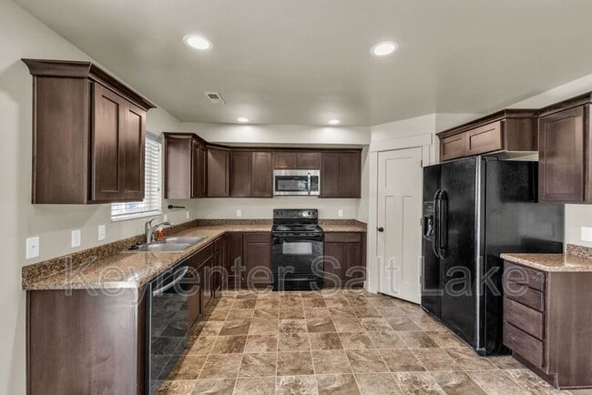 Building Photo - 109 S 1125 W