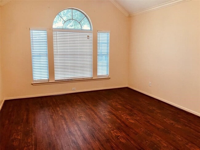 Building Photo - 18307 N Willow Bluff Rd