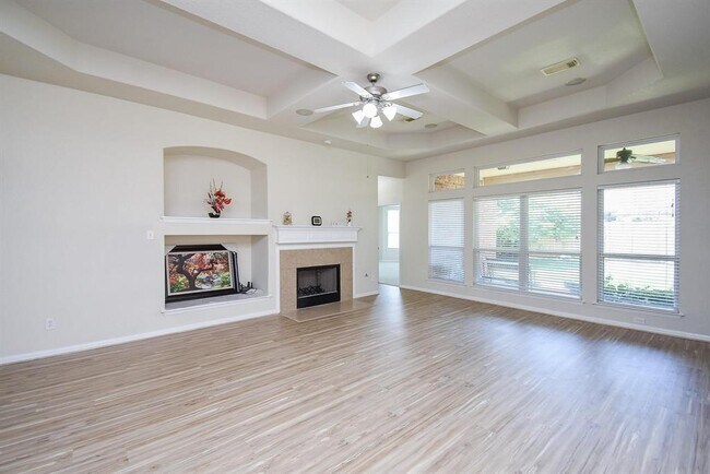 Building Photo - 6706 Oakman Ln