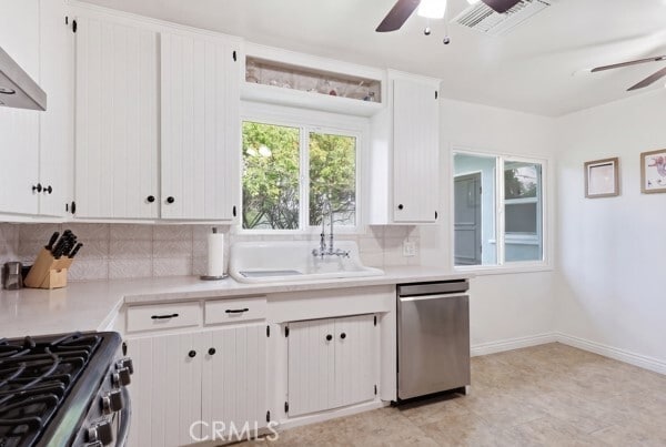 Building Photo - 1329 La Loma Dr