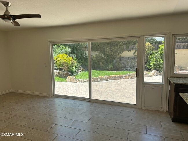 Building Photo - 1165 Triunfo Canyon Rd