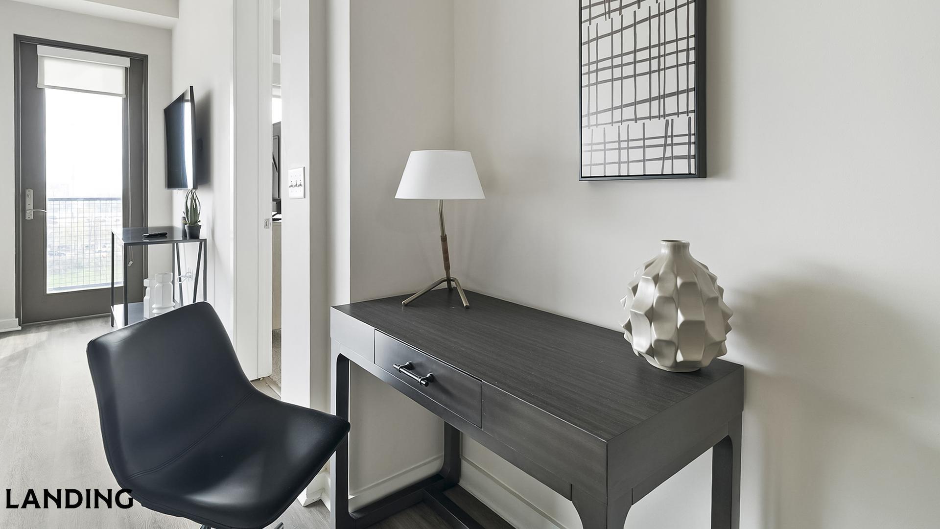 Building Photo - 825 Usener St