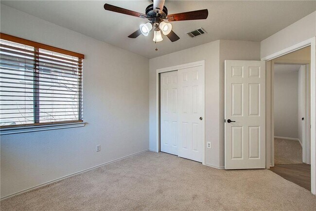 Building Photo - 7502 Montaque Dr