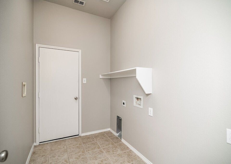 Building Photo - 5908 Stirrup Iron Dr
