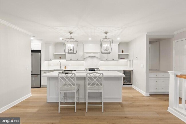 Building Photo - 5824 Inman Park Cir