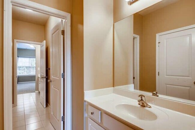 Building Photo - 934 Urban Ash Ct