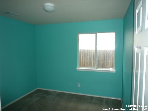 Building Photo - 2476 Medina Dr