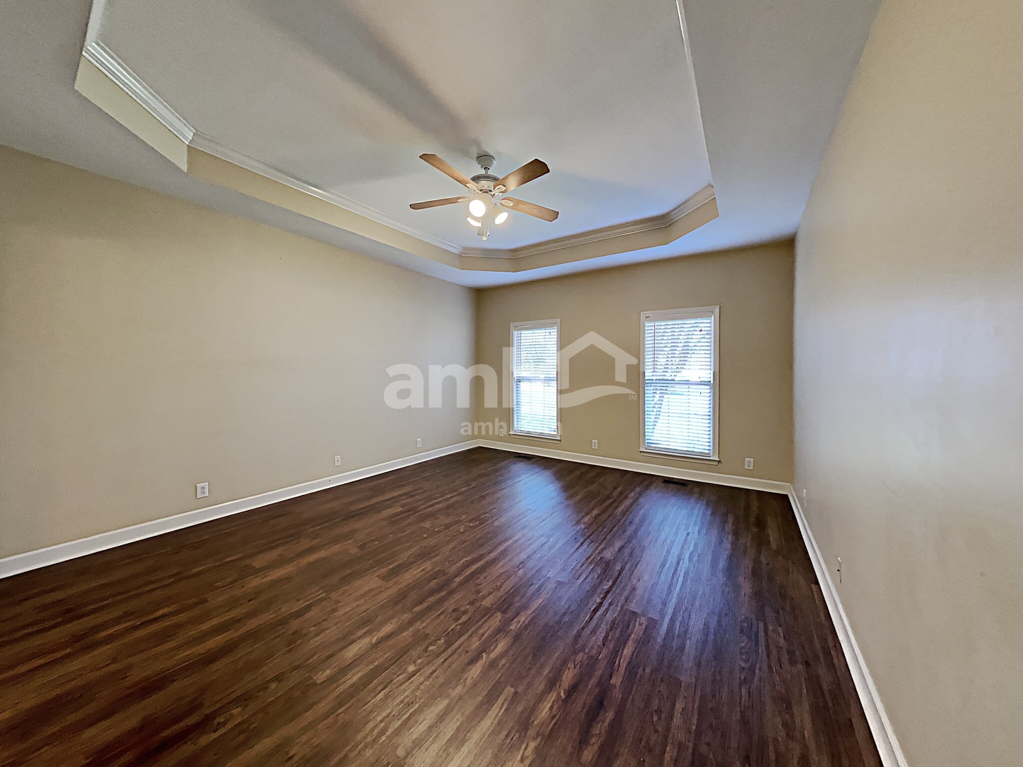 Building Photo - 3129 Jenkins Dr