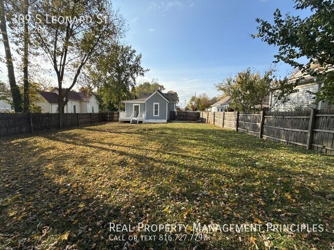 Building Photo - 309 S Leonard St